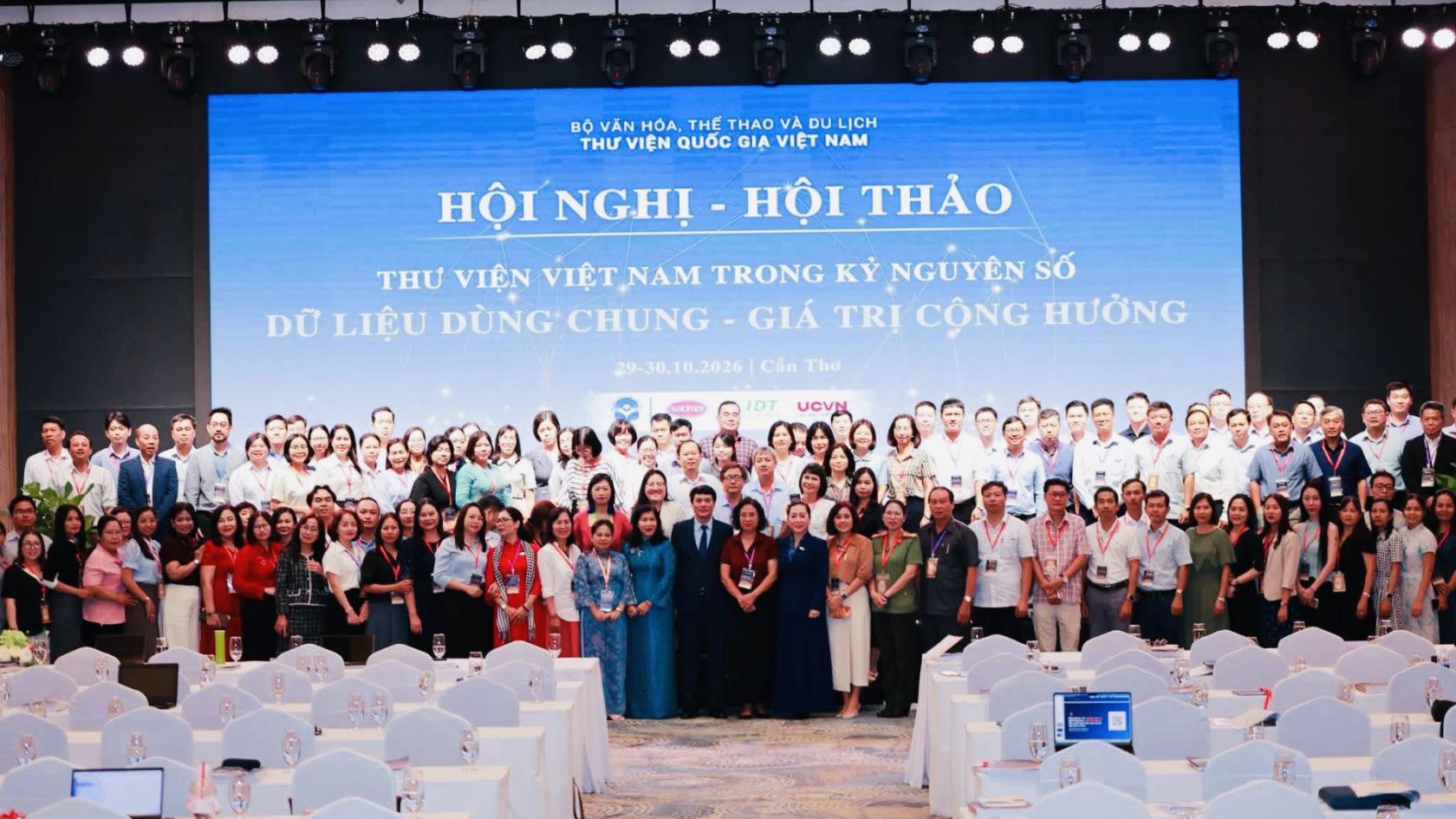 UC Việt Nam tham gia Hội nghị – Hội thảo “Thư viện Việt Nam trong kỷ nguyên số: Dữ liệu dùng chung – Giá trị cộng hưởng” tại Cần Thơ