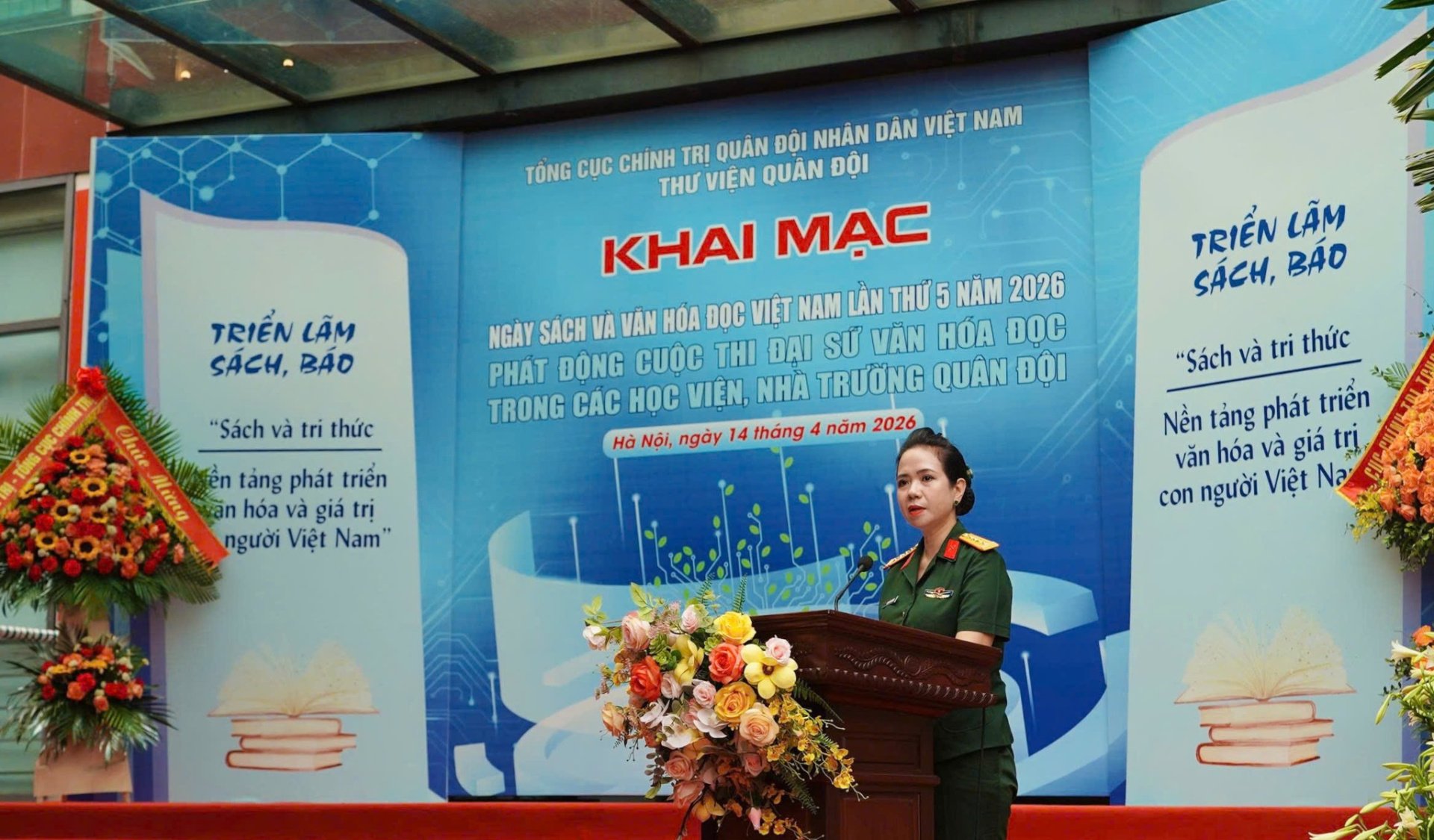Đại tá Mạc Thùy Dương, Giám đốc Thư viện Quân đội phát biểu