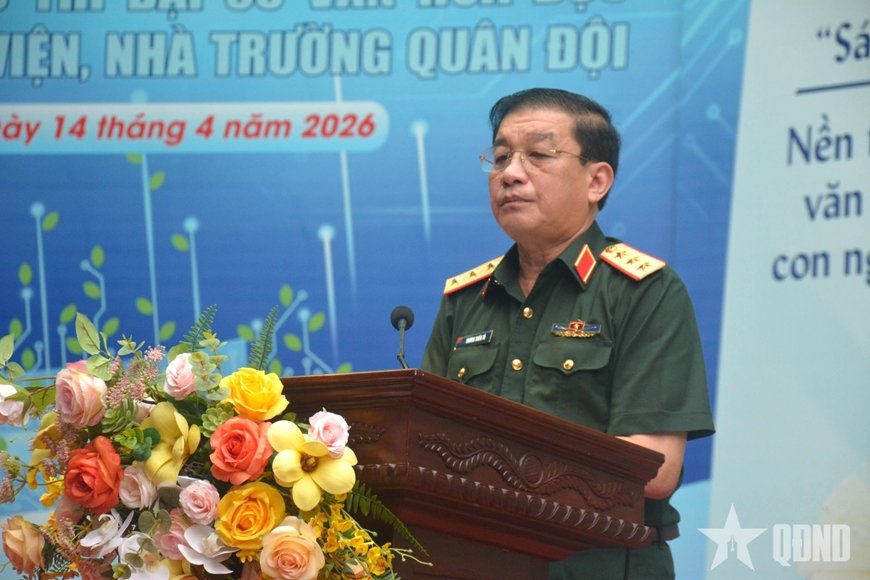 Thượng tướng Trương Thiên Tô, Ủy viên Trung ương Đảng, Phó chủ nhiệm Tổng cục Chính trị phát biểu tại chỉ đạo buổi lễ